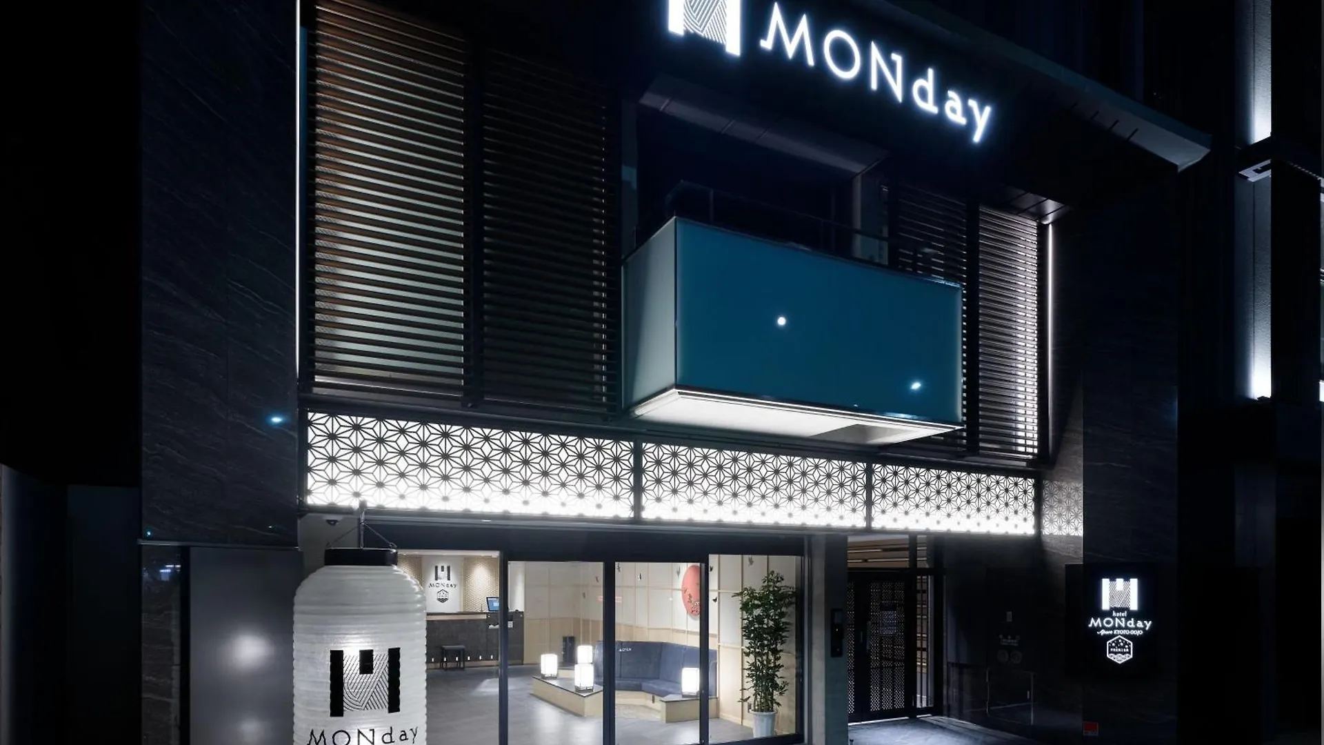 Premium Apart Monday Kyoto Gojo Japan